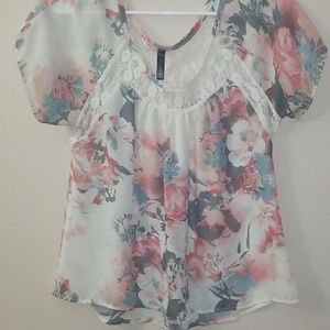 Flower flowy shirt for summer
